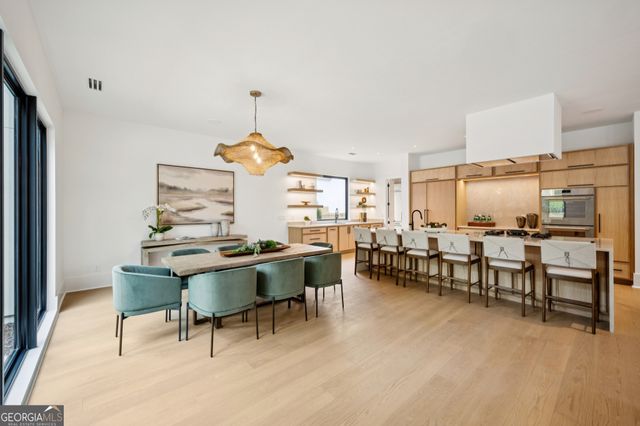 1253 Mayfair Drive NE, Brookhaven, GA 30324