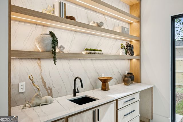 1253 Mayfair Drive NE, Brookhaven, GA 30324