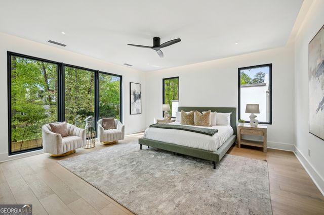 1253 Mayfair Drive NE, Brookhaven, GA 30324