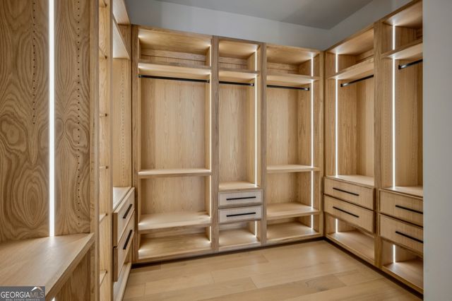 1253 Mayfair Drive NE, Brookhaven, GA 30324