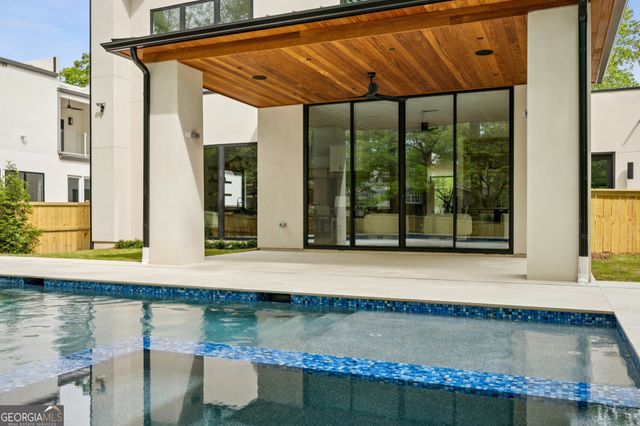 1253 Mayfair Drive NE, Brookhaven, GA 30324