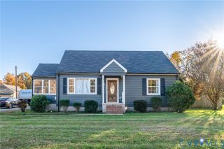 1649 Meadow Rd, Sandston, VA 23150