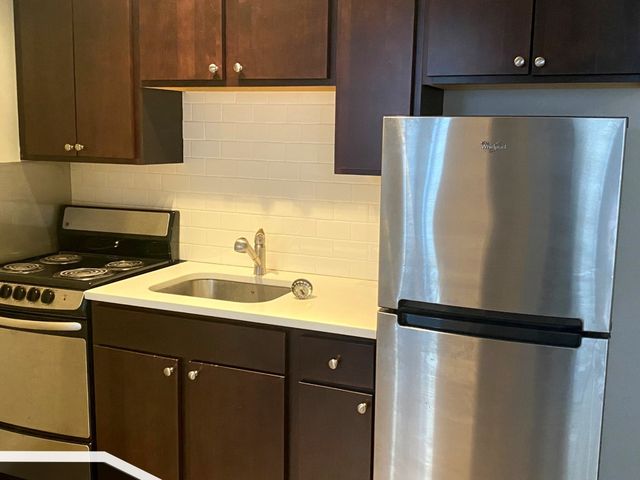 1627 N Humboldt Boulevard 1D, Chicago, IL 60647