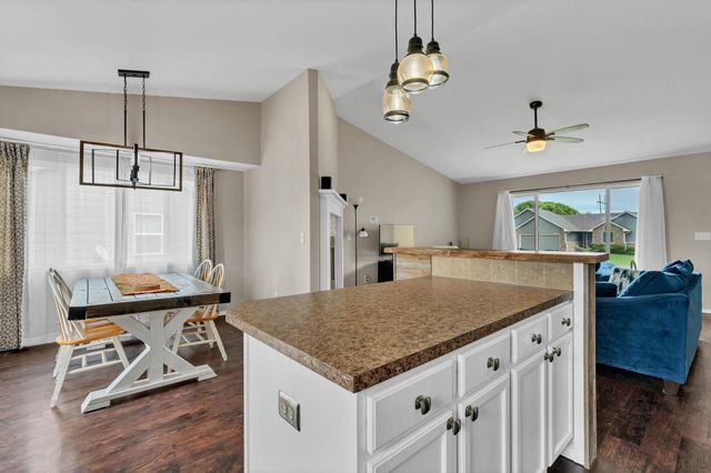 6975 N Wendell St, Park City, KS 67219