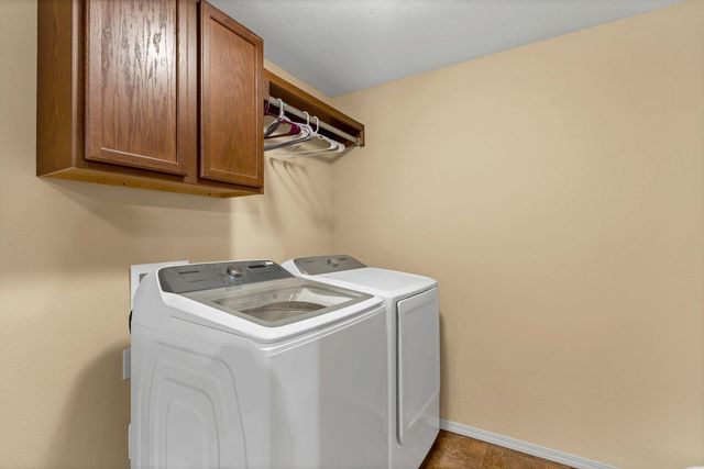 6975 N Wendell St, Park City, KS 67219