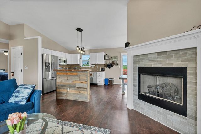 6975 N Wendell St, Park City, KS 67219