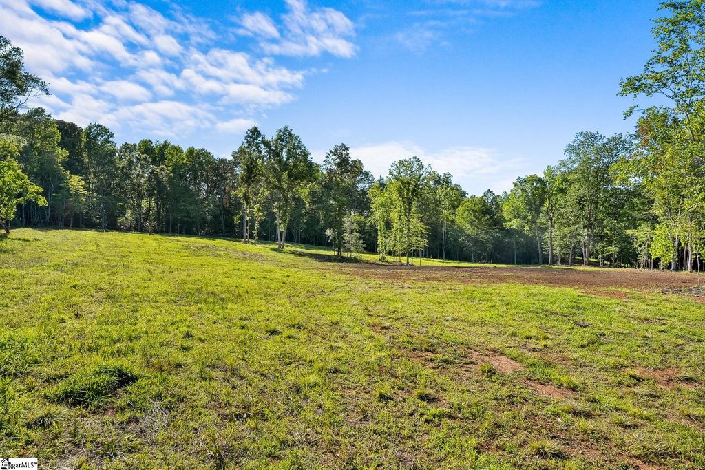 75 Hidden Acres Trail, Pelzer, SC 29669