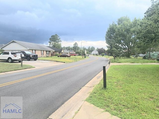 1265 Windrow Drive, Hinesville, GA 31313