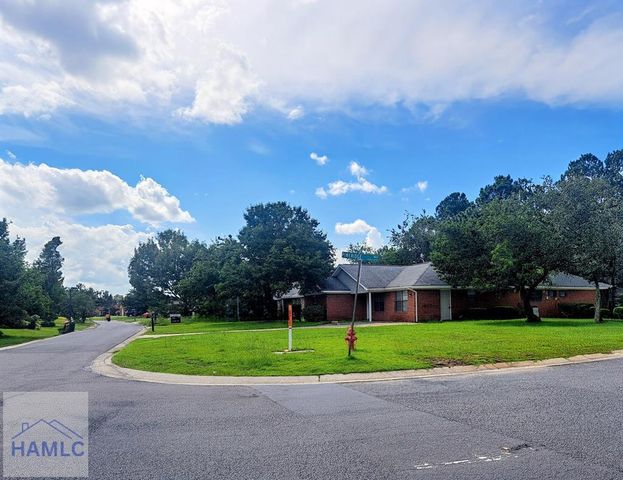 1265 Windrow Drive, Hinesville, GA 31313