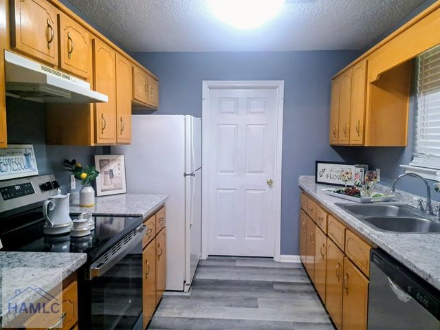 1265 Windrow Drive, Hinesville, GA 31313