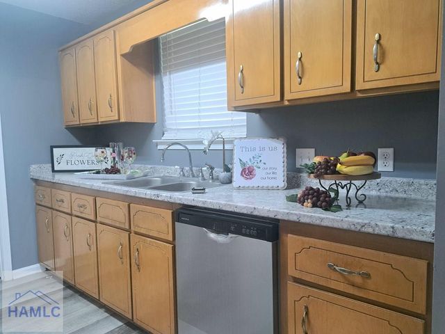 1265 Windrow Drive, Hinesville, GA 31313