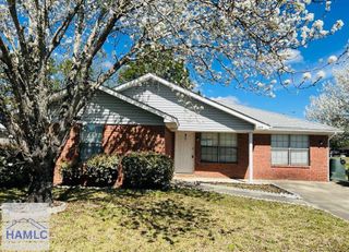 1265 Windrow Drive, Hinesville, GA 31313