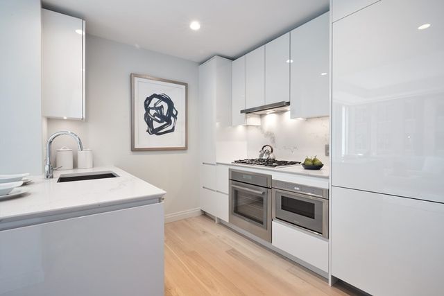 135 Seaport Blvd 808, Boston, MA 02210