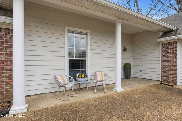 459 Oak Lawn Drive, Pearl, MS 39208