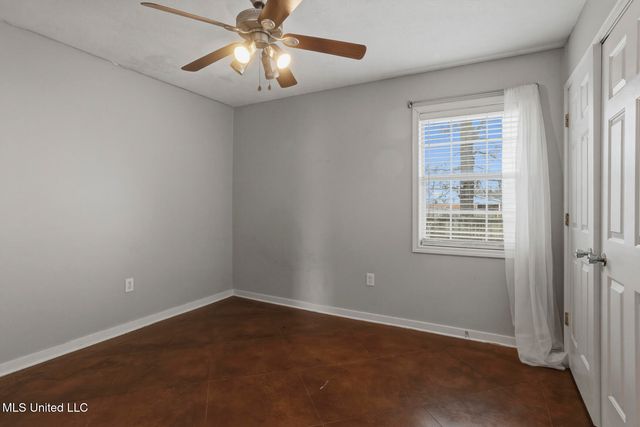 459 Oak Lawn Drive, Pearl, MS 39208