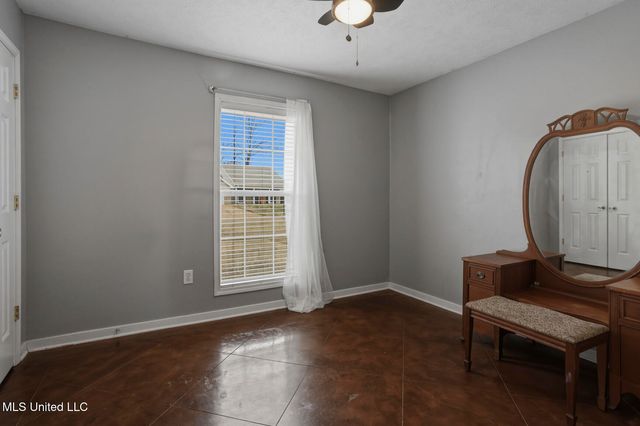 459 Oak Lawn Drive, Pearl, MS 39208