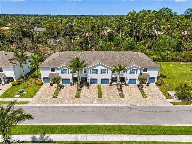15229 Wildflower CIR, Naples, FL 34119