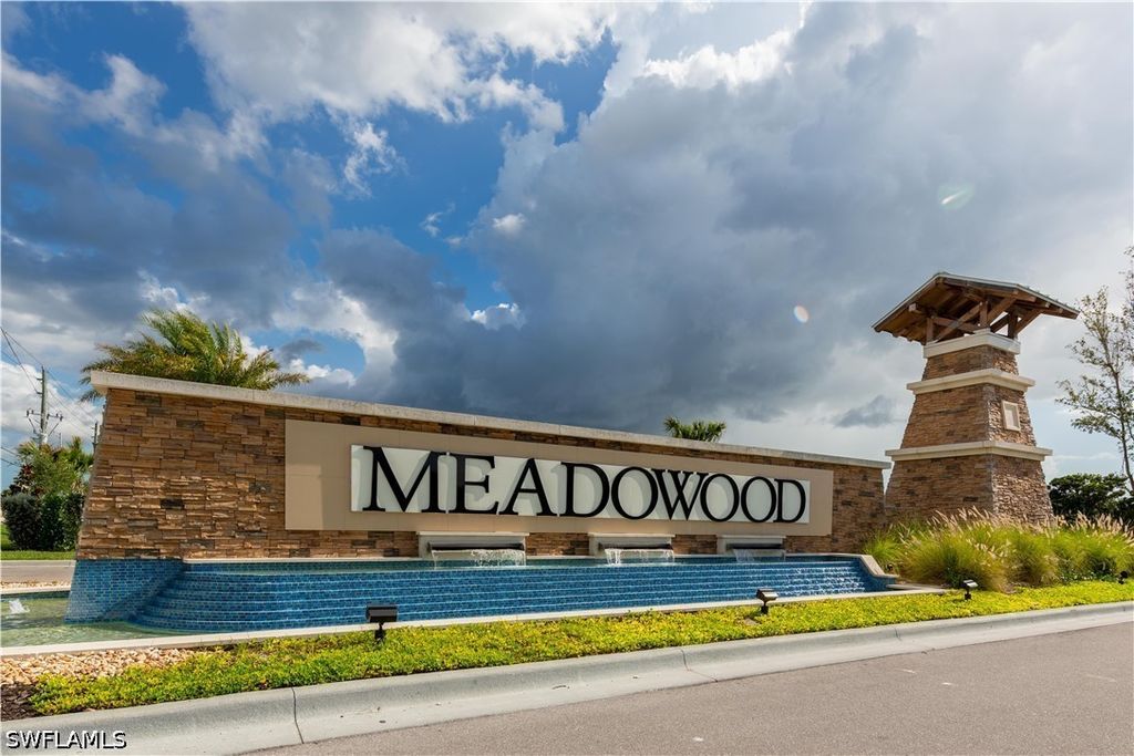 15229 Wildflower CIR, Naples, FL 34119