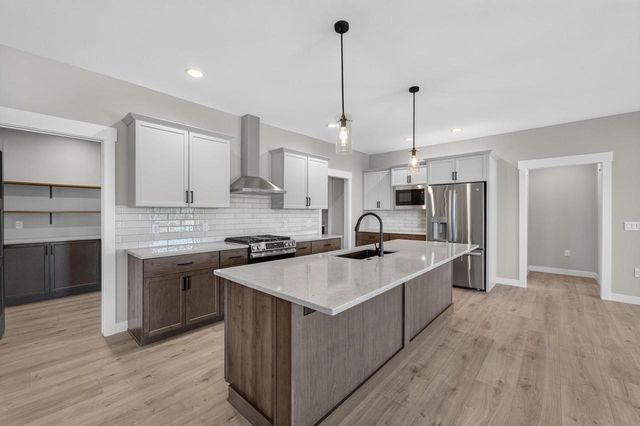 1771 Woodford Road, Cross Plains, WI 53528