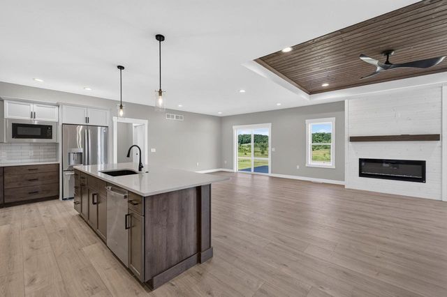 1771 Woodford Road, Cross Plains, WI 53528