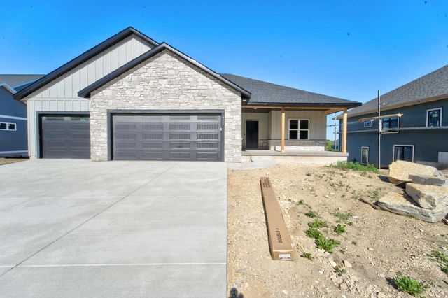 1771 Woodford Road, Cross Plains, WI 53528
