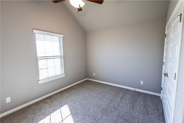 461 Sundowner Ranch Avenue, Prairie Grove, AR 72753