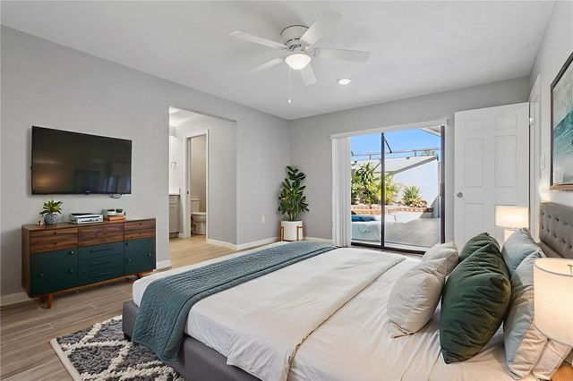 1932 MAPLE CIRCLE 1932, Tavares, FL 32778