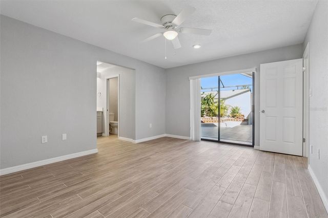 1932 MAPLE CIRCLE 1932, Tavares, FL 32778