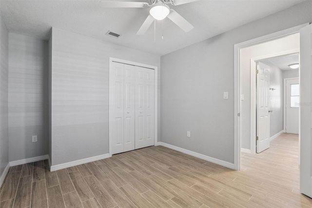 1932 MAPLE CIRCLE 1932, Tavares, FL 32778