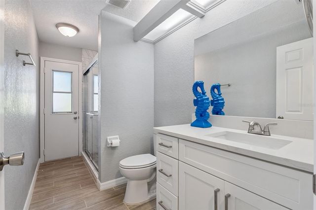 1932 MAPLE CIRCLE 1932, Tavares, FL 32778