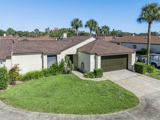 1932 MAPLE CIRCLE 1932, Tavares, FL 32778