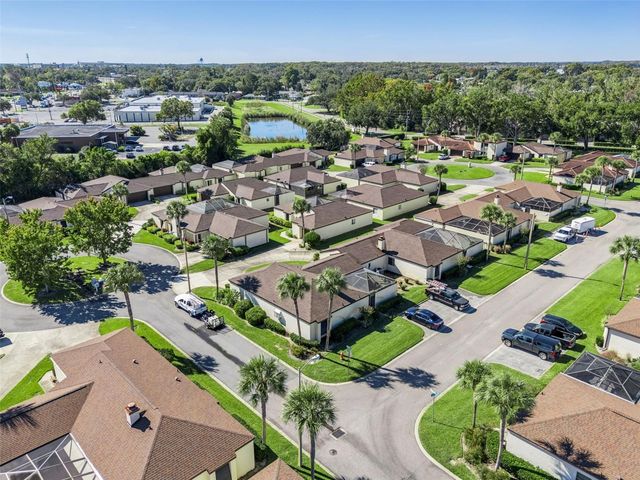 1932 MAPLE CIRCLE 1932, Tavares, FL 32778