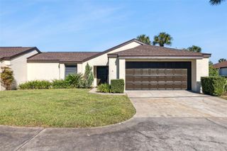 1932 MAPLE CIRCLE 1932, Tavares, FL 32778