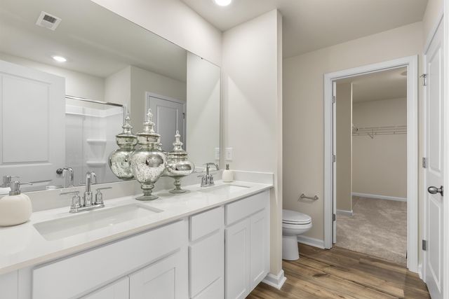 223 Cobridge Lane, Woodruff, SC 29388