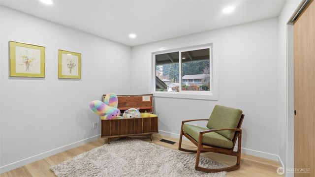 14837 SE Fairwood Boulevard, Renton, WA 98058