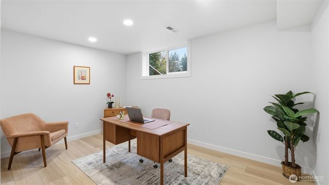 14837 SE Fairwood Boulevard, Renton, WA 98058