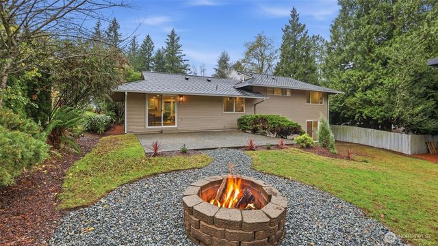 14837 SE Fairwood Boulevard, Renton, WA 98058