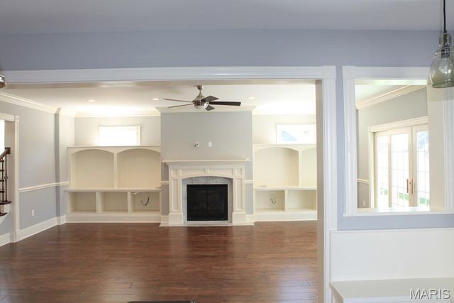 420 W Rose Hill, St Louis, MO 63122