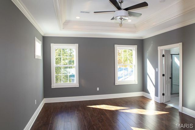 420 W Rose Hill, St Louis, MO 63122