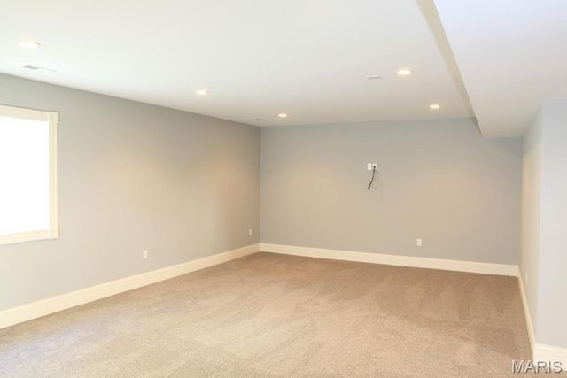 420 W Rose Hill, St Louis, MO 63122