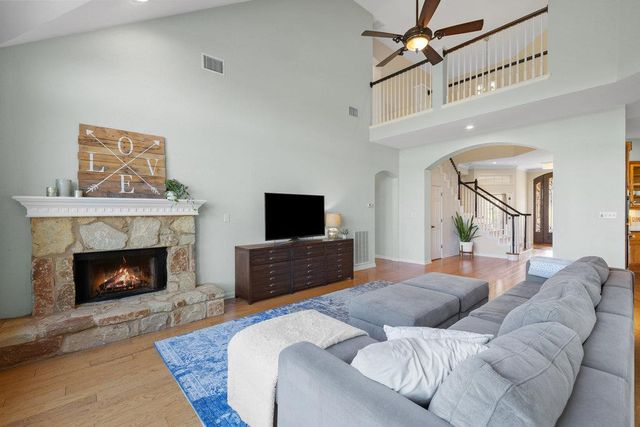 19200 White Horse CV, Spicewood, TX 78669