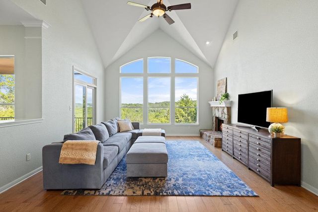 19200 White Horse CV, Spicewood, TX 78669