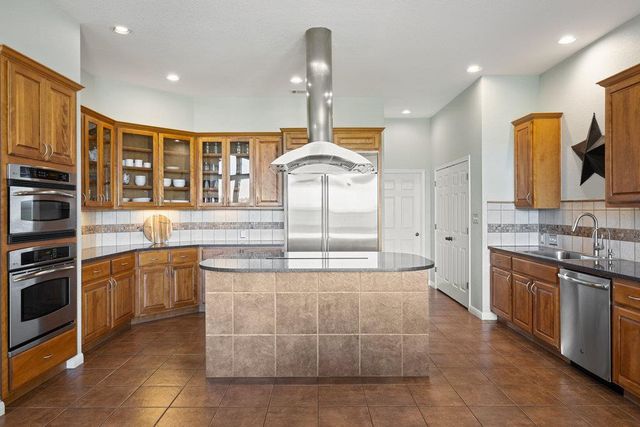 19200 White Horse CV, Spicewood, TX 78669