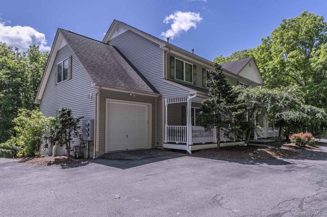 860 Route 284, Westtown, NY 10998