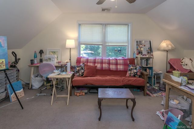 860 Route 284, Westtown, NY 10998