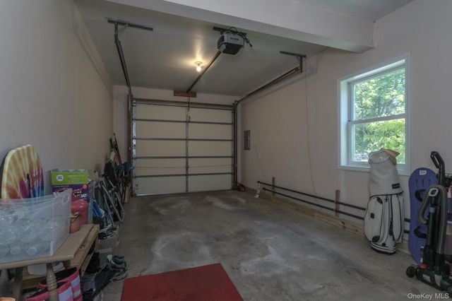 860 Route 284, Westtown, NY 10998