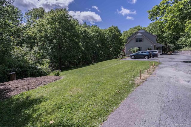 860 Route 284, Westtown, NY 10998