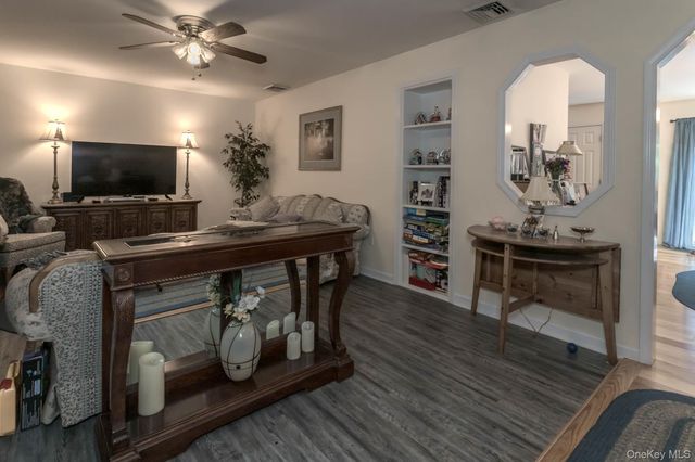860 Route 284, Westtown, NY 10998