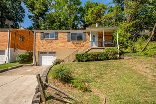 1432 Orangewood Avenue, Beechview, PA 15216