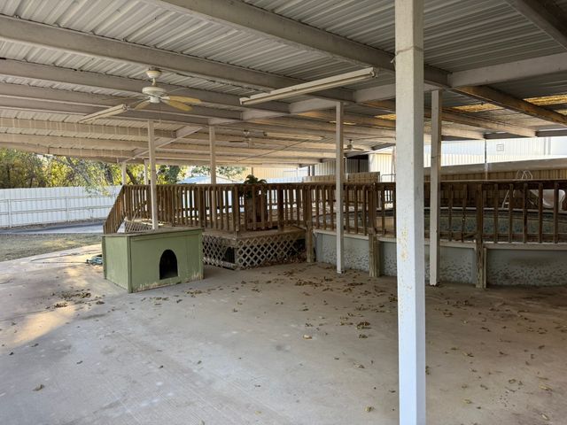 413 W Kennedale Parkway, Kennedale, TX 76060